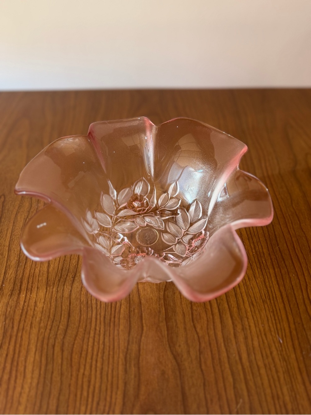 Walther Glas Frosted Pink Floral Glass Decorative Bowl